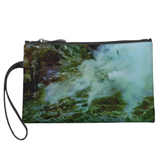 geothermal wristlet wallet