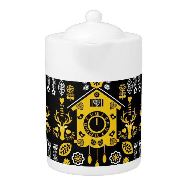 German Bauernmalerei Folk Art Teapot (Front)