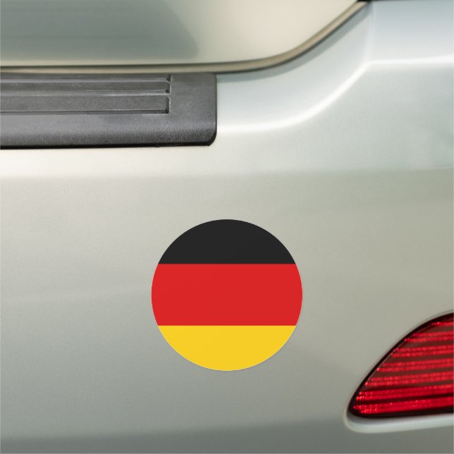 German flag car magnet (In Situ)