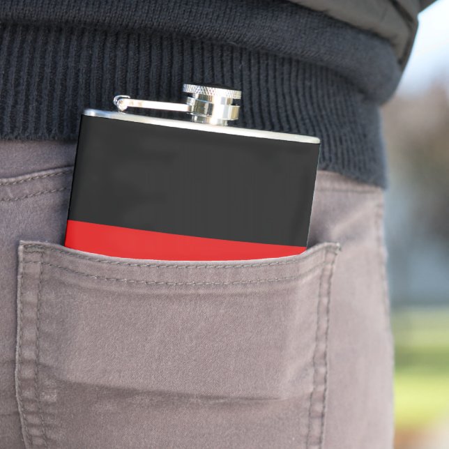 German flag flask (In Situ)