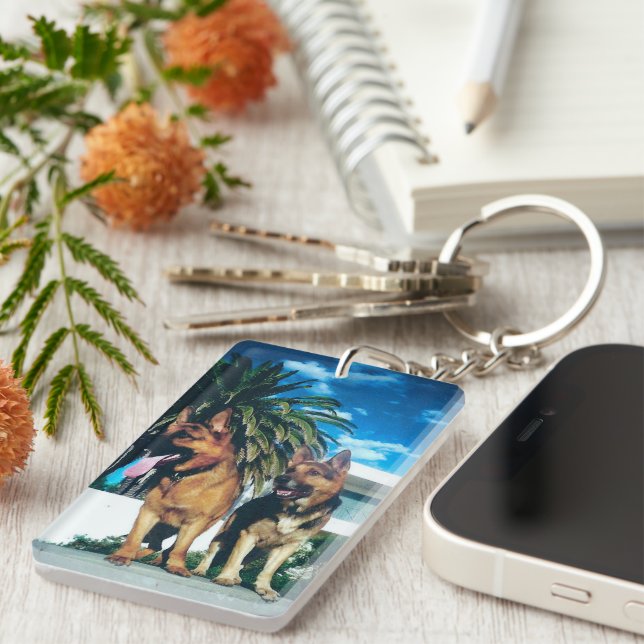 german shepherd group keychain (Front Right)