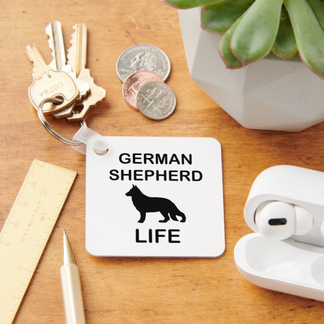 german shepherd life keychain (Desk)