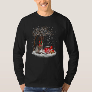 German Shorthaired Pointer In The Snow Christmas W T-Shirt