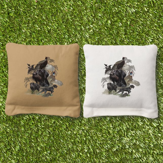German Wirehaired Pointer Cornhole Bags (Grass)