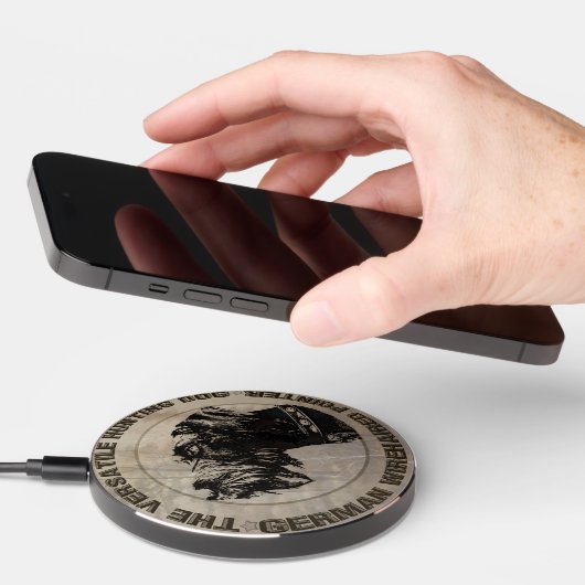 German Wirehaired Pointer Wireless Charger (Hand)