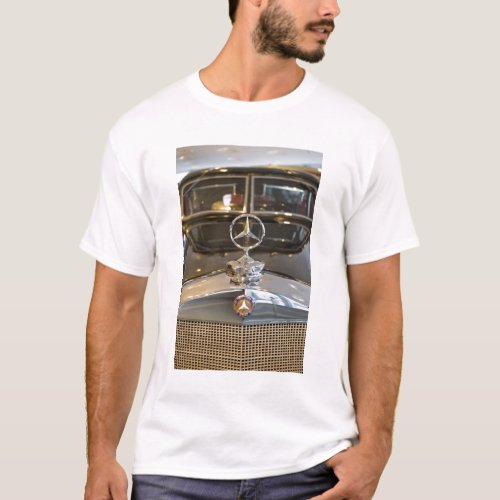 Germany Baden_Wurttemberg Stuttgart Mercedes T_Shirt