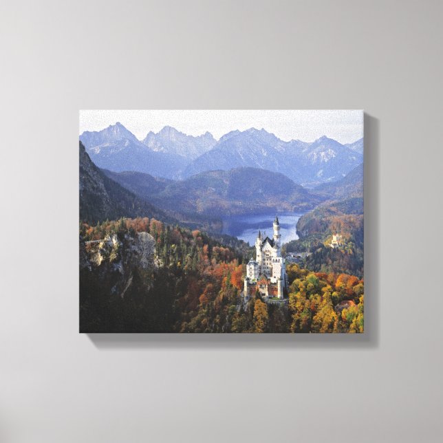 Germany, Bavaria, Neuschwanstein Castle. King Canvas Print (Front)
