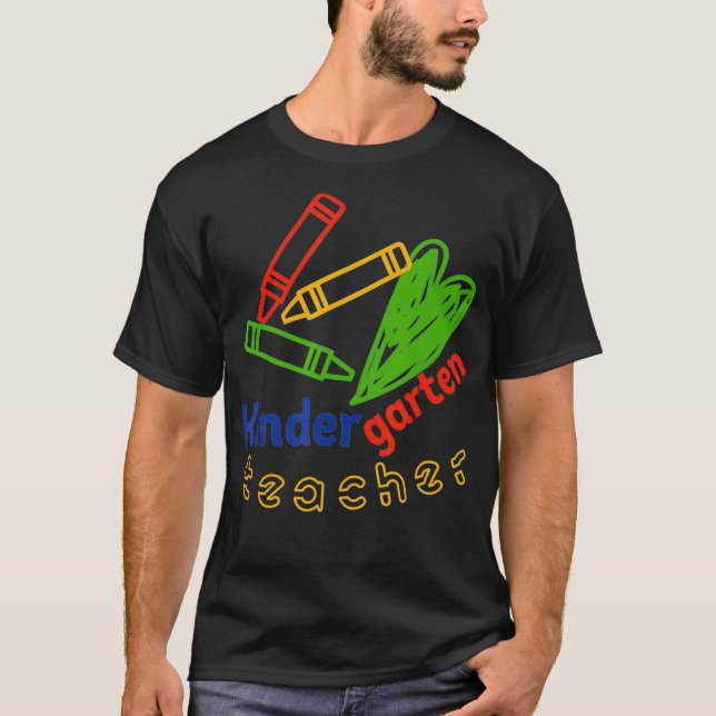 GGT Kindergarten Teacher Crayons Heart Love My T-Shirt (Front)