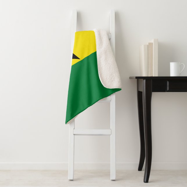Ghana flag sherpa blanket (In Situ)