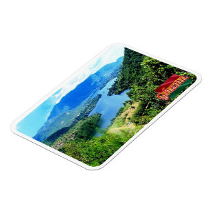 Ghana - Volta Lake - Magnet