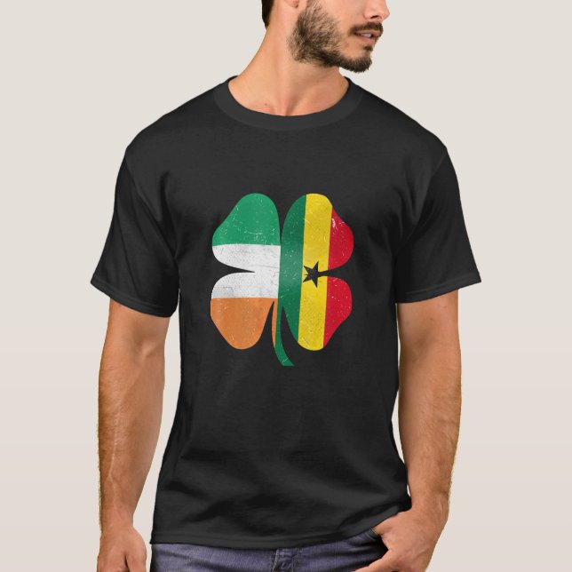 Ghanaian Irish Shamrock Ghana Ireland St. Patrick' T-Shirt (Front)
