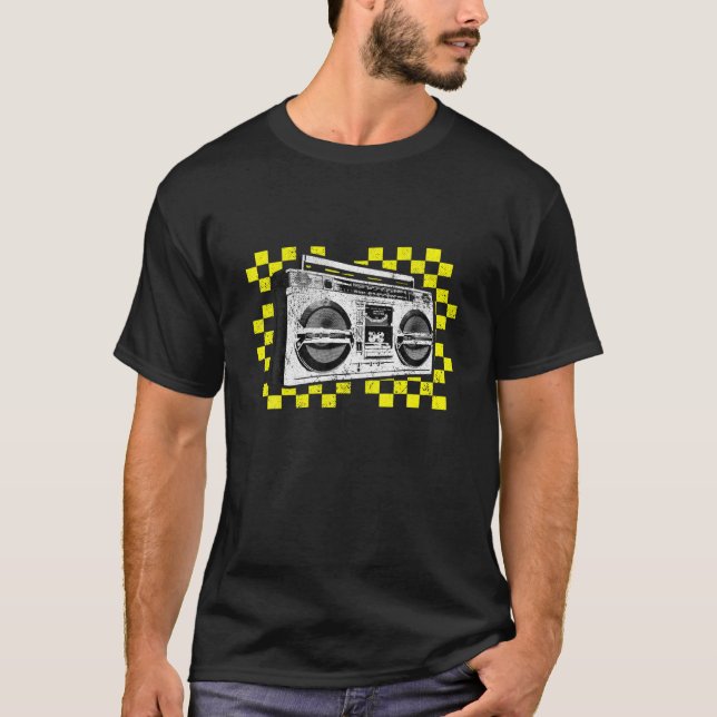 Ghetto Blaster Boombox Radio Hip Hop Tape Deck Mus T-Shirt (Front)