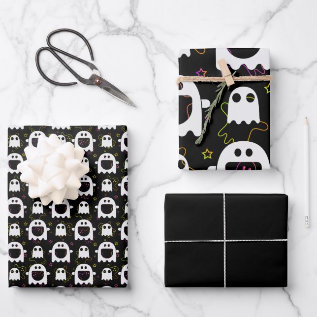 Ghost Halloween wrapping paper (Front)