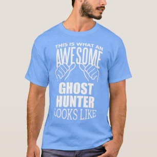 Ghost Hunting Funny Gift Design for Women Classic  T-Shirt