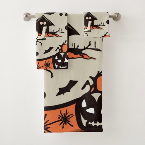 Ghoulish Gatherings Halloween Towel Set