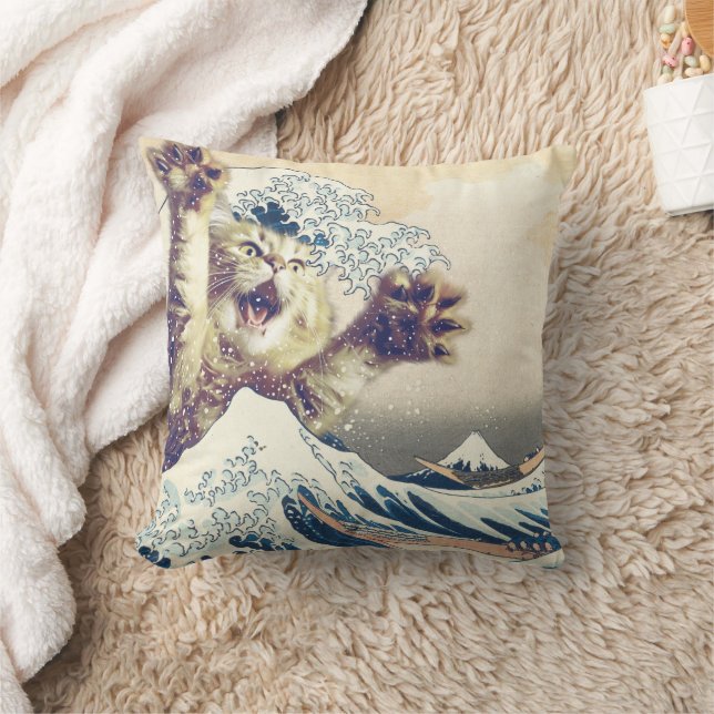 Giant Cat Wave – The Great Wave off Kanagawa       Throw Pillow (Blanket)