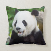 The Giant Panda Humming a Song Throw Pillow