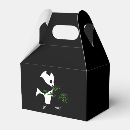 Giant Panda Eats Bamboo Black Favor Boxes