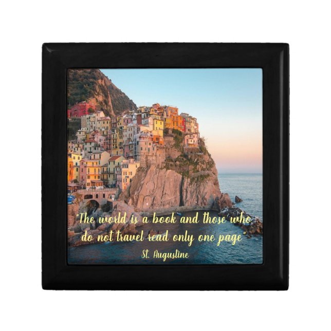 Gift box with image of Manarola  in Italy (Front)