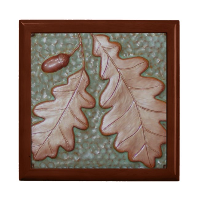 Gift box with oak leaf tile in green and copper (Front)
