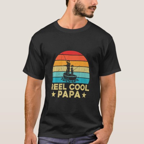 Gift Fisherman Retro Vintage Reel Cool Papa Fishin T_Shirt