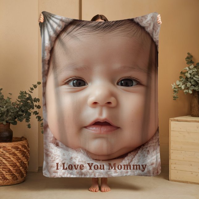 Gift for New Mommy Fleece Blanket Baby Photograph (Creator Uploaded)