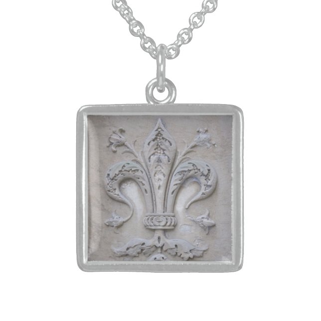 Giglio (Florentine Lily) Sterling Silver Necklace (Front)
