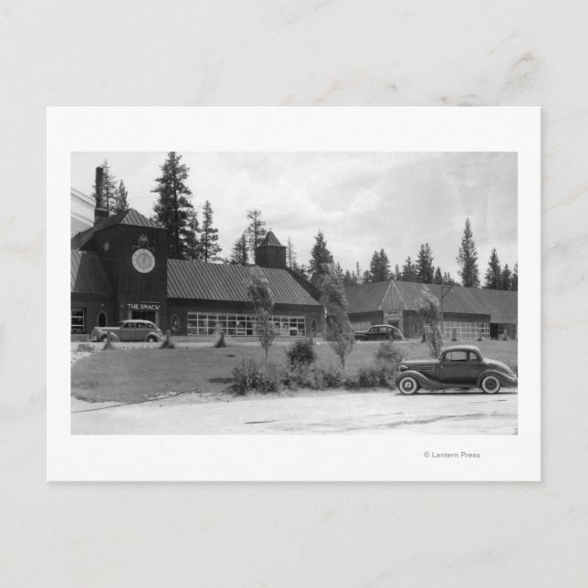 Gilchrist, Oregon Commercial Center View Postcard (Front)