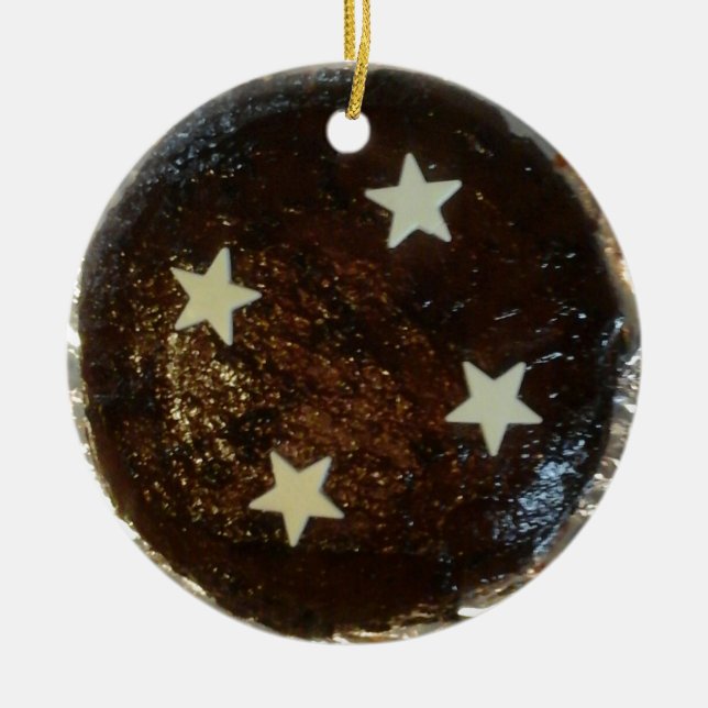 Ginger cake ceramic ornament (Front)