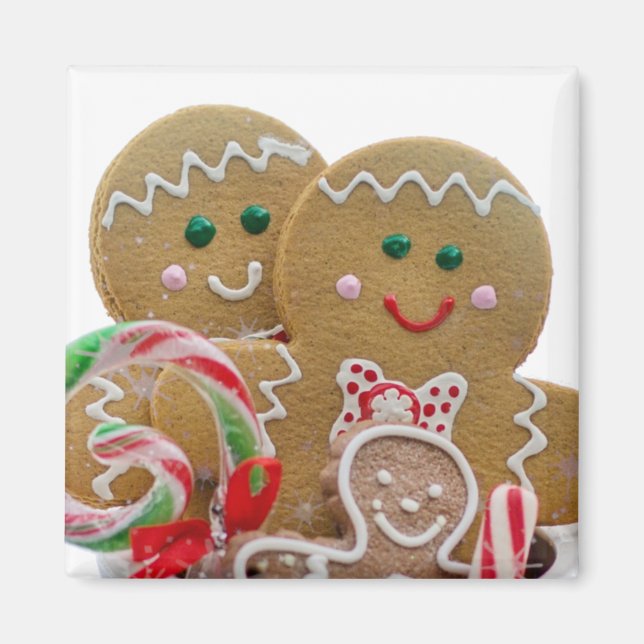 Gingerbread Men Family Christmas Magnet (Front)