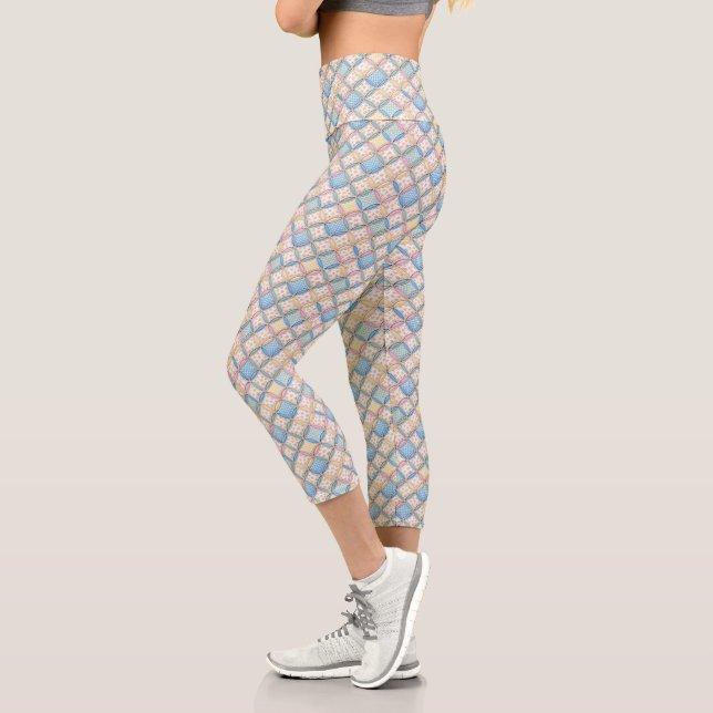 Gingham Cathedral Window Quilt Design Capri Leggings (Left)