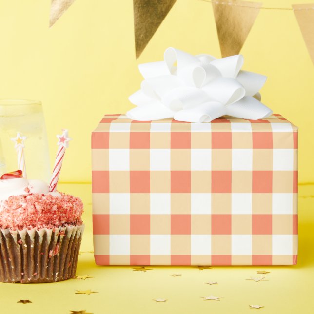Gingham Pattern Wrapping Paper (Birthday Party)