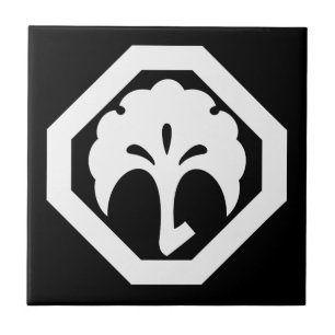 Ginkgo at the corner with cut-off edges tile
