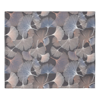 Ginkgo leaves: elegant natural pattern. duvet cover