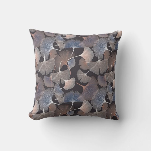 Ginkgo leaves: elegant natural pattern. throw pillow (Front)
