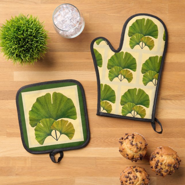 Ginkgo Leaves Oven Mitt & Pot Holder Set (Top Down)