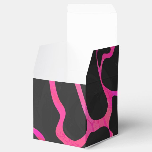 Giraffe Hot Pink and Black Print Favor Boxes (Opened)