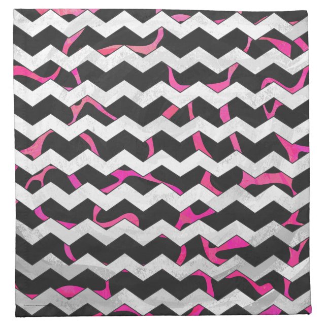 Giraffe Hot Pink and Black Print Napkin (Front)