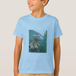 Giraffe in the Wild - Kids Tee