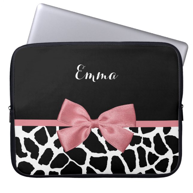 Giraffe Print With Chic Dusty Rose Pink Bow Design Laptop Sleeve (Front)