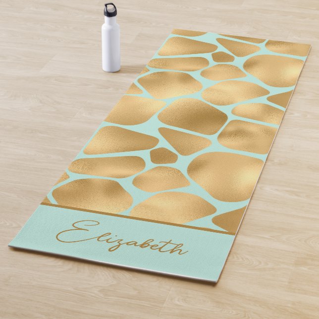 Giraffe Print Yoga Mat (In Situ)
