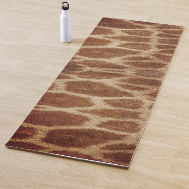 Giraffe Print Yoga Mat (In Situ)