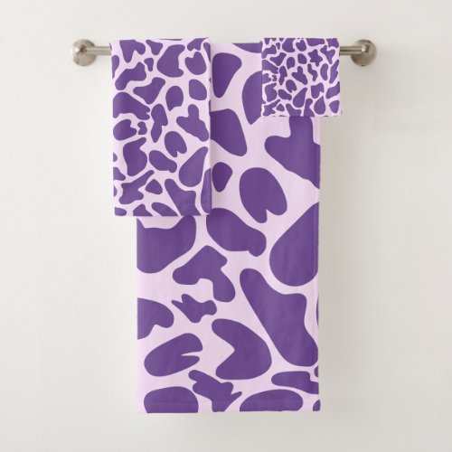 Giraffe Purple Skin Pattern Wild animal print Bath Towel Set