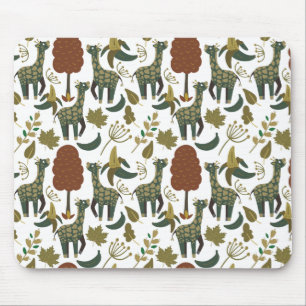Giraffe seamless pattern   colorful floral pattern mouse pad