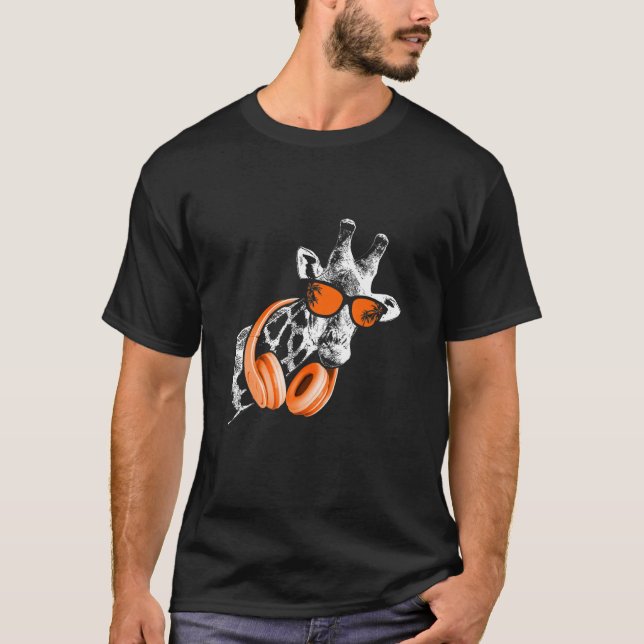 Giraffe Sunglasses Headphones Festival Music Fan G T-Shirt (Front)