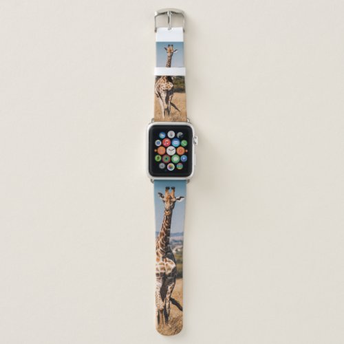 GIRAFFE SURROUNDED BY BROWN GRASS APPLE WATCH BAND