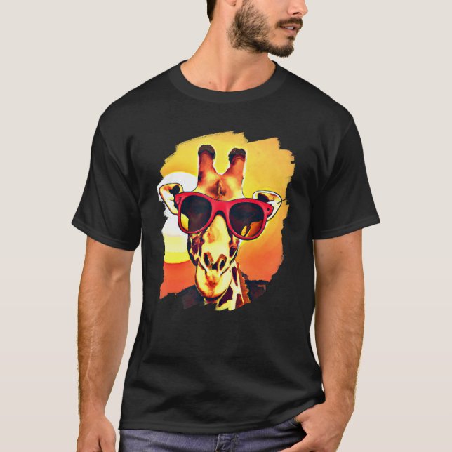 Giraffe Wearing Sunglasses Sunset Giraffes Vintage T-Shirt (Front)