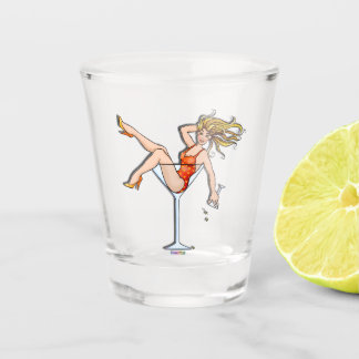 GIRL IN A MARTINI GLASS RED