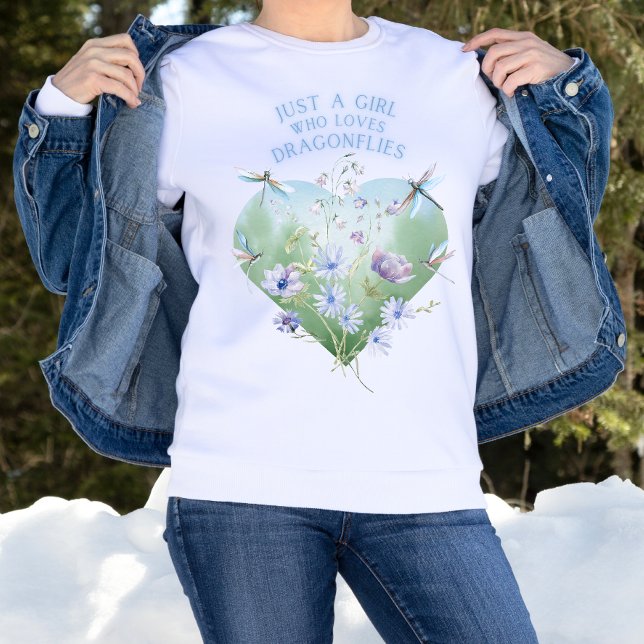 Girl Who Loves Dragonflies Sweatshirt (Creator Uploaded)