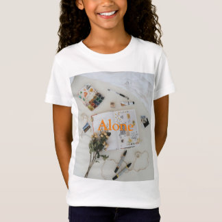 Girls tishirt looking good  T-Shirt